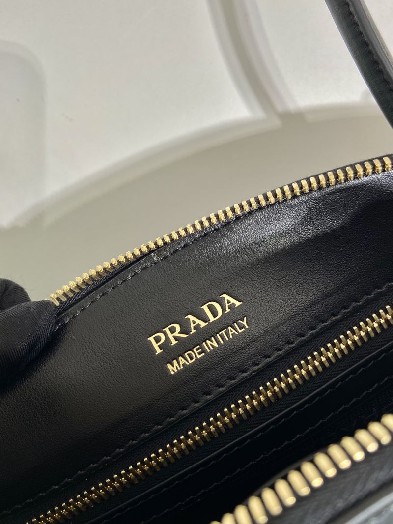 Pra*a top handle bags